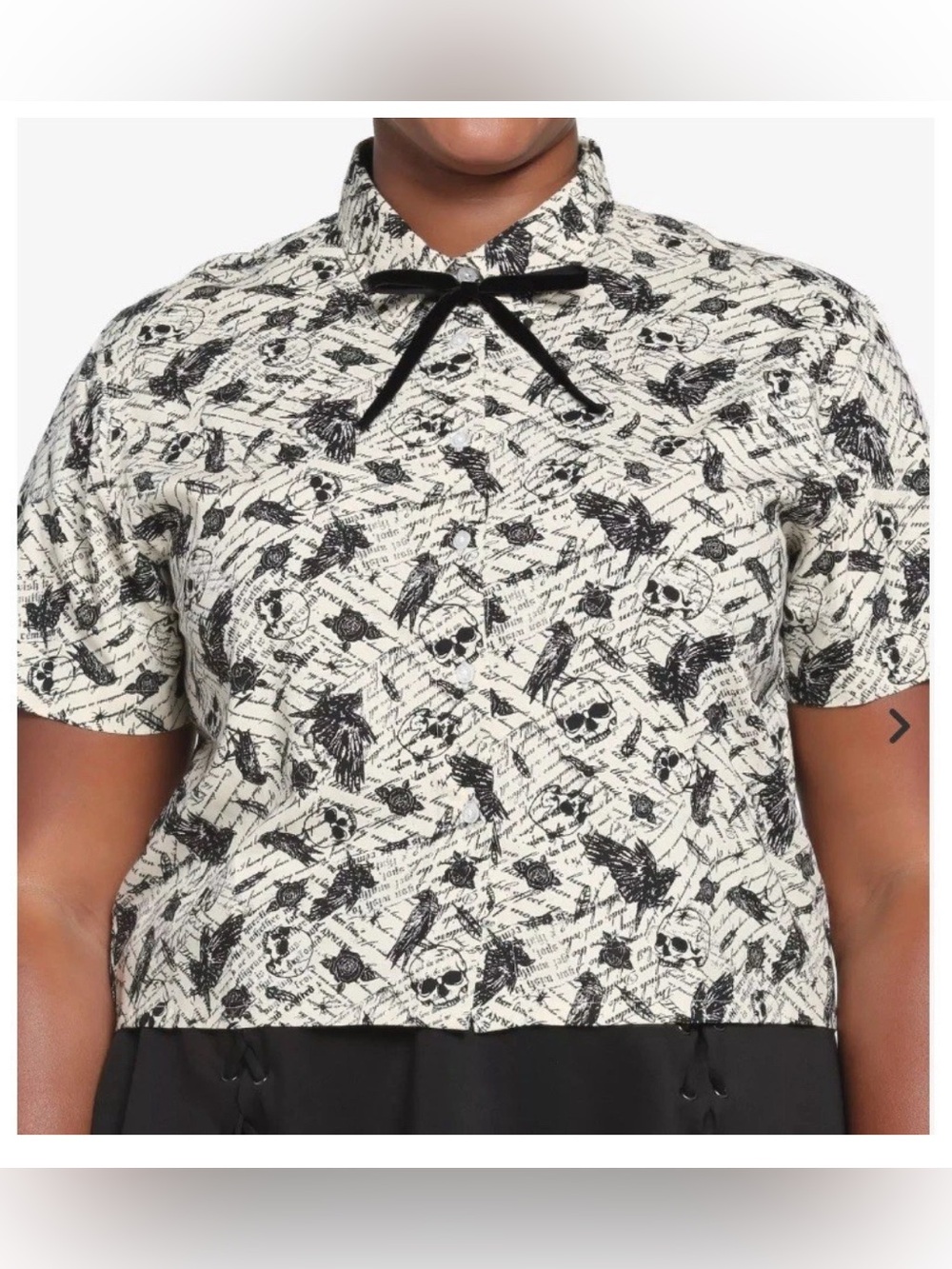 Hot Topic Ivory Raven Skull Crop Woven Button Up Shirt Size M